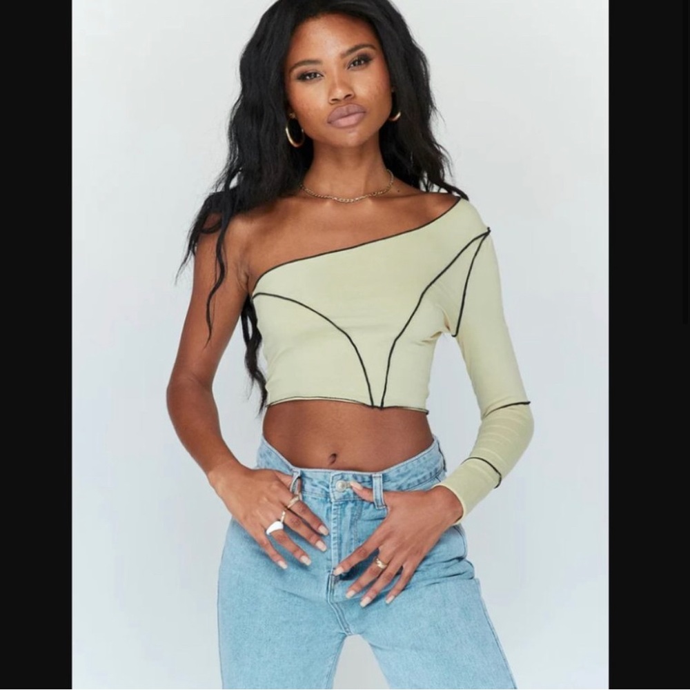 Princess Polly Inside Out Beige Black One Shoulder Crop